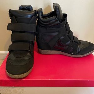 Black Target wedge sneaker with Velcro straps